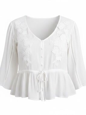 NWT! SEW IN LOVE PLUS SIZE 3/4 SLEEVES BUTTON DOWN PEPLUM TOP WITH LACE TRIM.3X